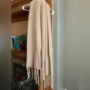 Free people cream colored blanket scarf